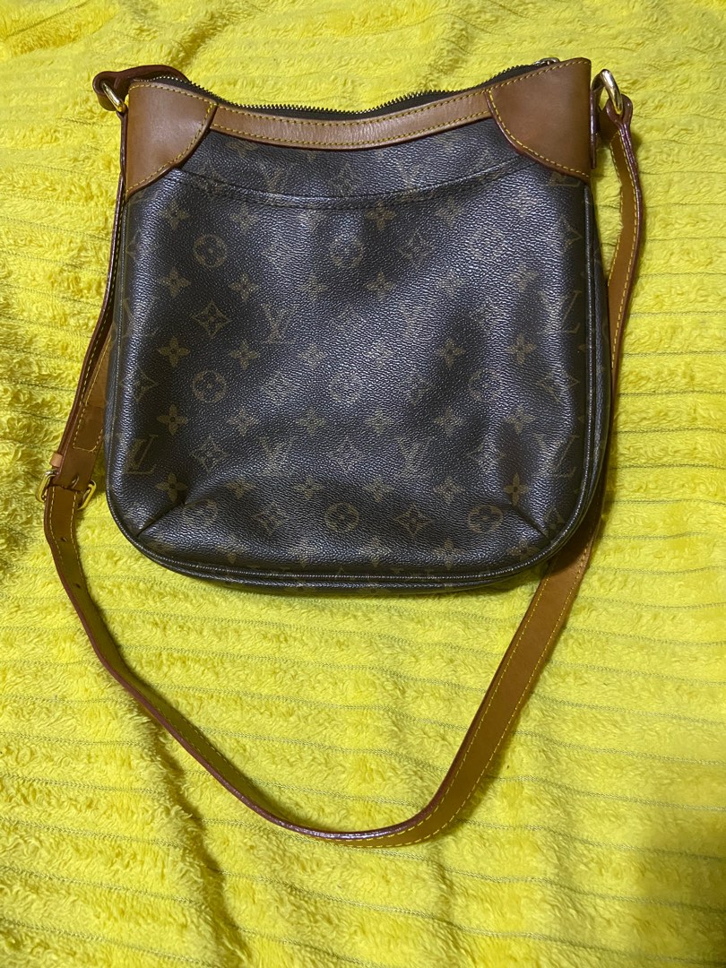 LV SLING BAG, Luxury, Bags & Wallets on Carousell