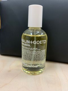 （分類：）位於 。 由 josephkoo1122 提交（商品編號 1268040761，圖片 1）。簡介： 。