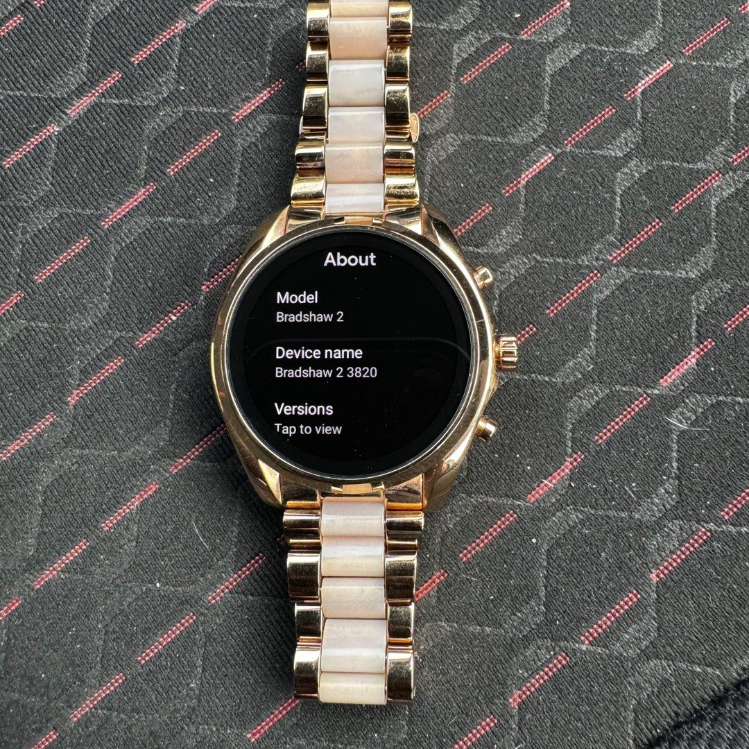 Bradshaw display smartwatch gen 5 sale mkt5090