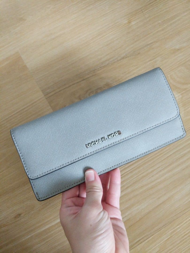Michael kors discount soft pink wallet