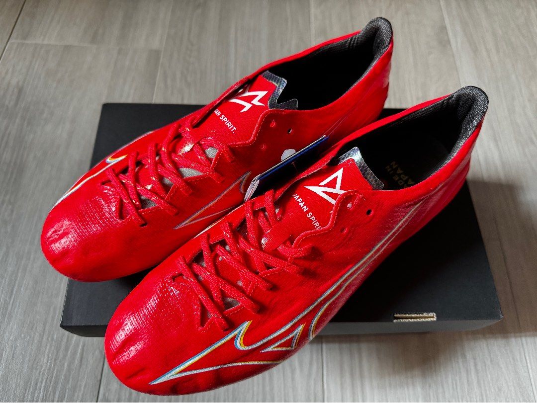 Mizuno tokyo red sales