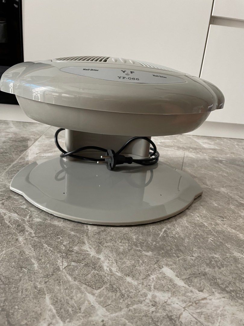 Nail drier, Beauty & Personal Care, Hands & Nails on Carousell