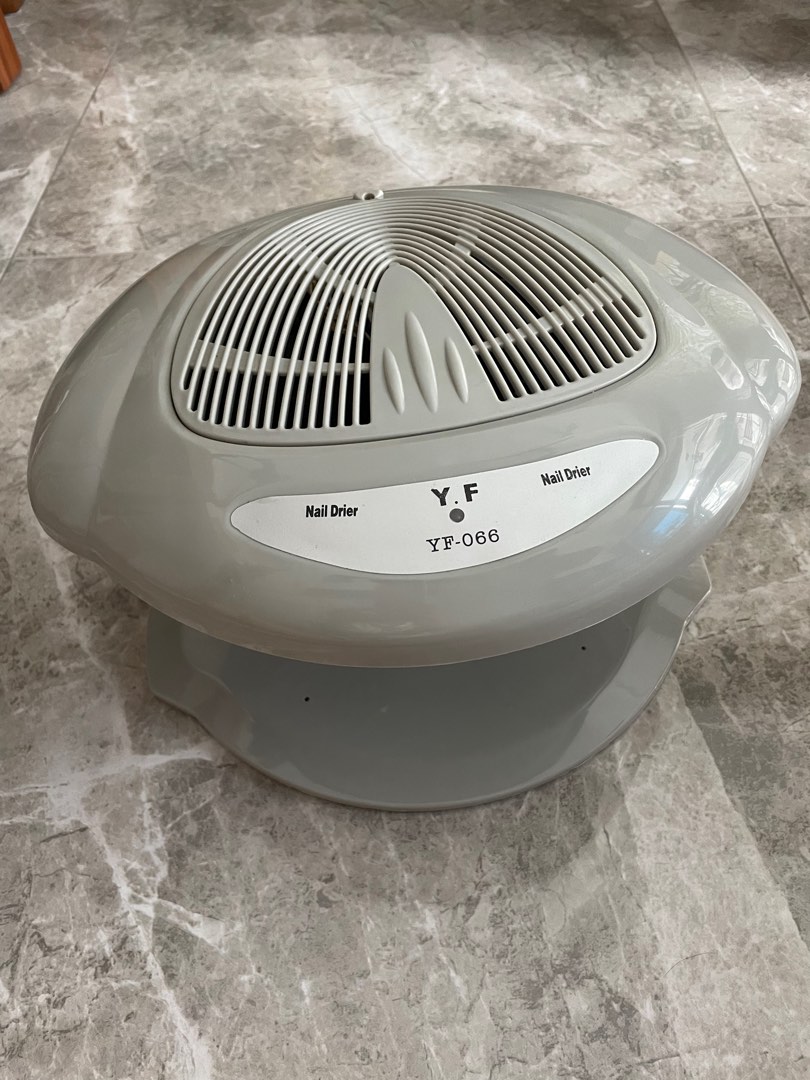 Nail drier, Beauty & Personal Care, Hands & Nails on Carousell