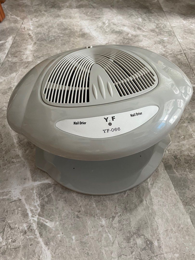 Nail drier, Beauty & Personal Care, Hands & Nails on Carousell