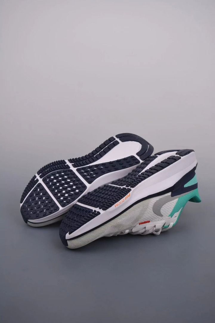 Nike Air Zoom Winflo 25 全新未使用低價出, 男裝, 鞋, 波鞋- Carousell