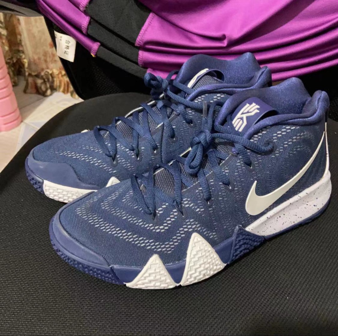 Kyrie 4 hot sale midnight navy