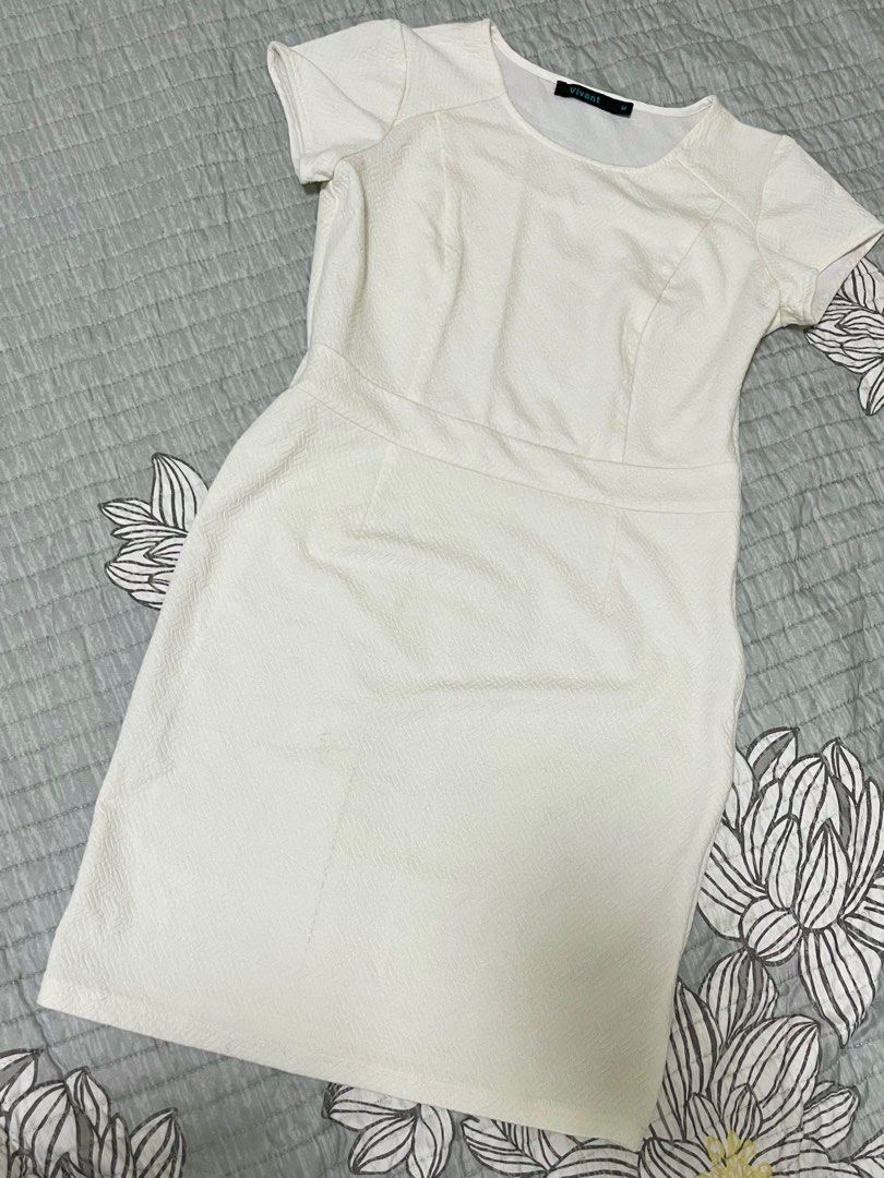 Used off white clothing hotsell