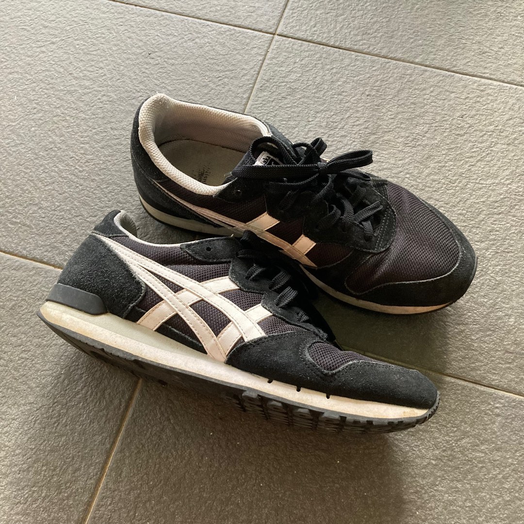 Onitsuka tigers, Men's Fashion, Footwear, Sneakers on Carousell