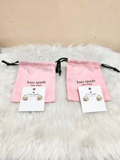 (Category: ) located in . Submitted by anasonlineshophtplaspinas (Listing ID 1267987916, Image 1). Description: .