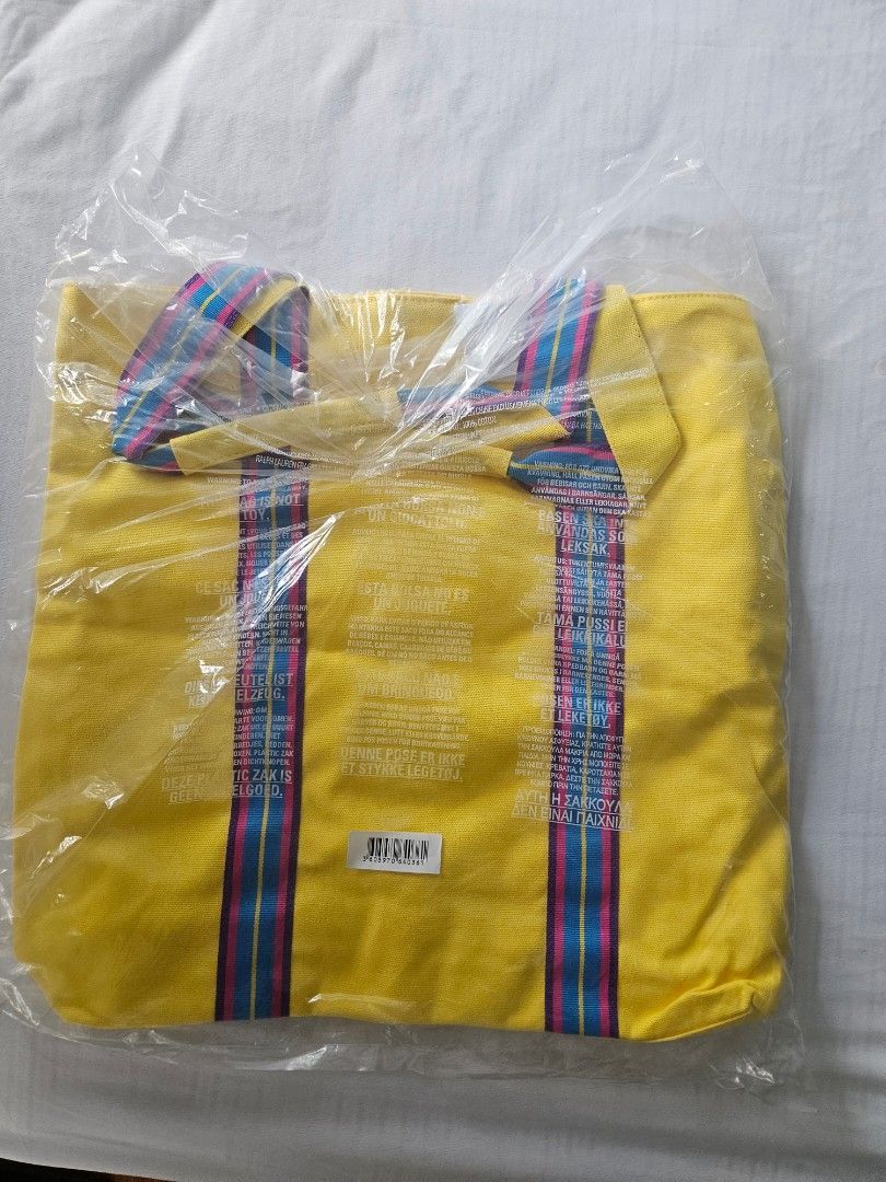 Original Ralph Lauren Tote Bag (Category: Tote Bags) located in Makati City. Submitted by crossco88 (Listing ID 1268002325, Image 2). Description: original Yellow Ralph Lauren Tote Bag never used, brand new rfs: don't use tote bags price is negotiable delivery c/o buyer.
