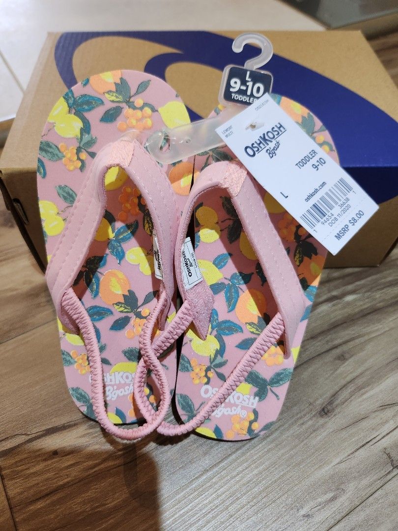Oshkosh bax 2025 sandal