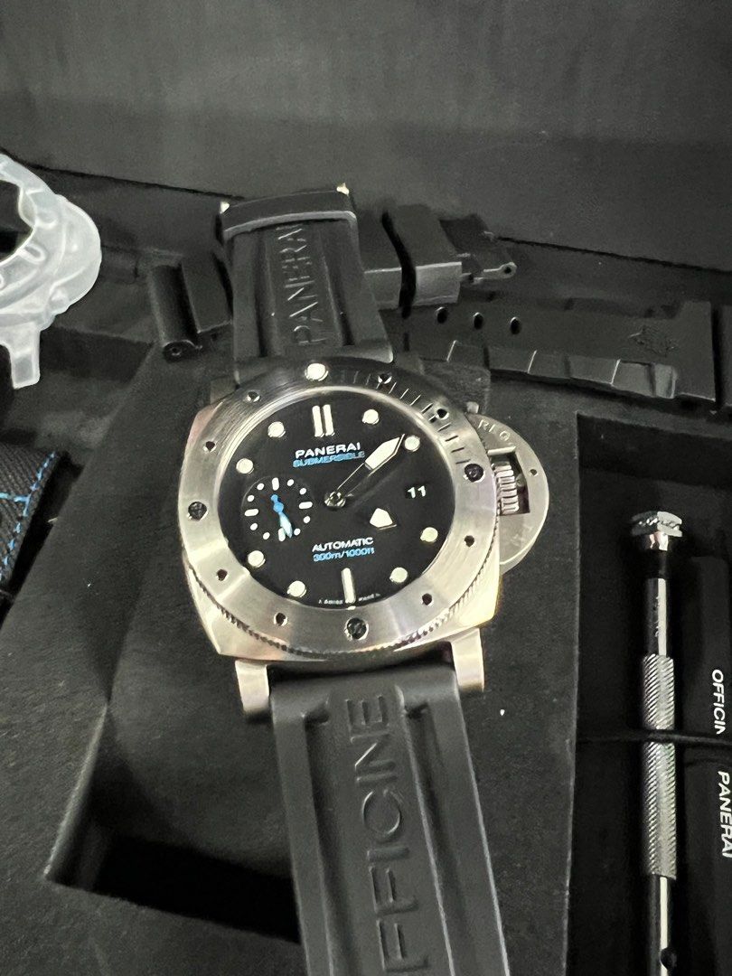 PANERAI SUBMERSIBLE 47 TITANIUM SWISS MADE AUTOMATIC P9000 DIVERS