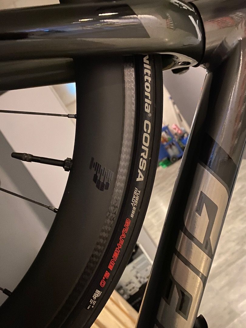 Piston Wheel set (Carbon with ceramic hubs), Sports Equipment, Bicycles ...