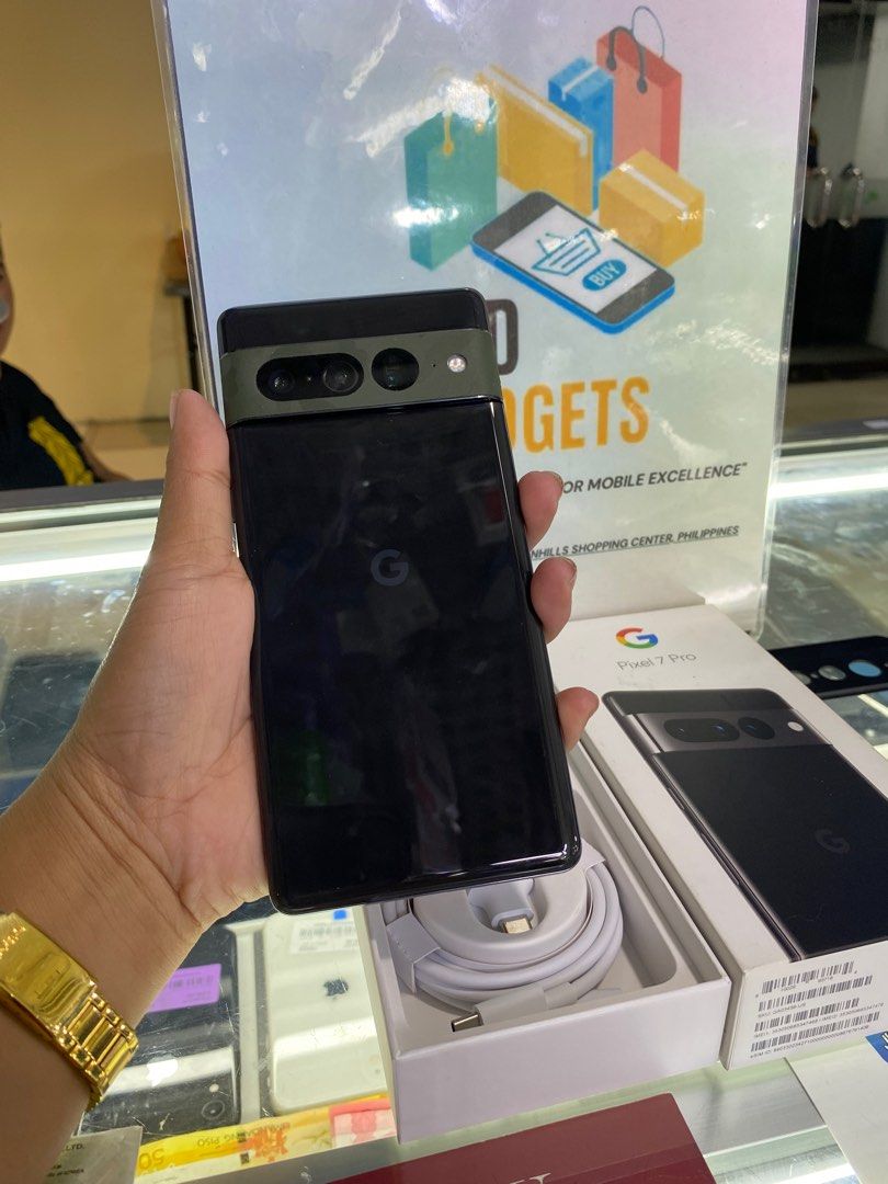 Pixel 7 Pro (Category: Google Pixel) located in Pasig City. Submitted by melissaomb01623 (Listing ID 1268040794, Image 3). Description: Pixel 7 Pro 12gb Ram 256gb Internal 2ndhand Openline US variant Complete package with box no issue check all u want 📌pick up store in greenhills shopping center 📌we do cod in metro manila and near provinces just add sf only 📌we ship nationwide via LBC 💯we accept swap/trade in 📌we accept credit card/ggives 📌