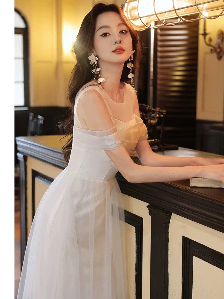 Cute dress top for wedding party