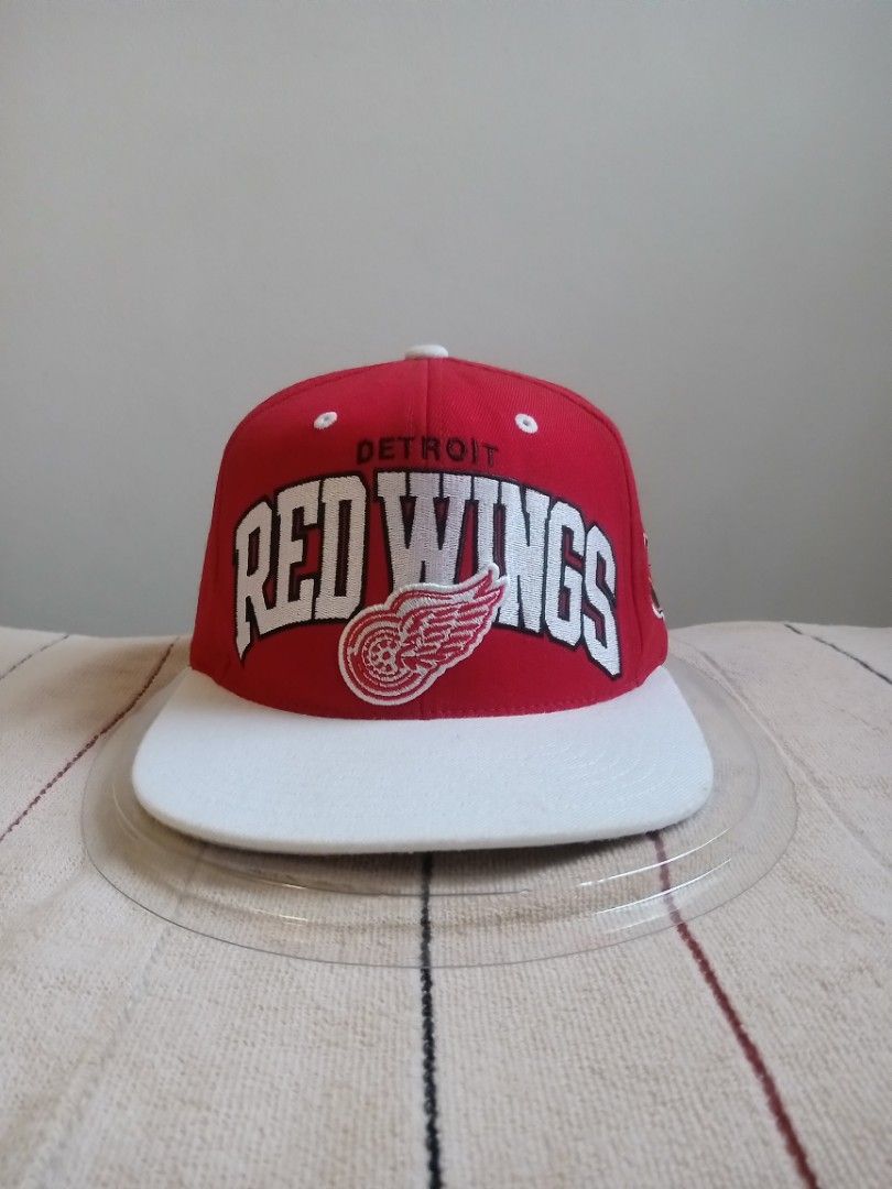 Carhartt red wings top hat