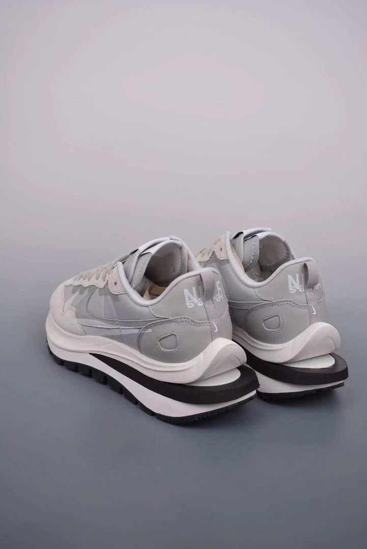 Sacai-Nike VAPORWAFFLE 全新未使用低价出, 男裝, 鞋, 波鞋- Carousell