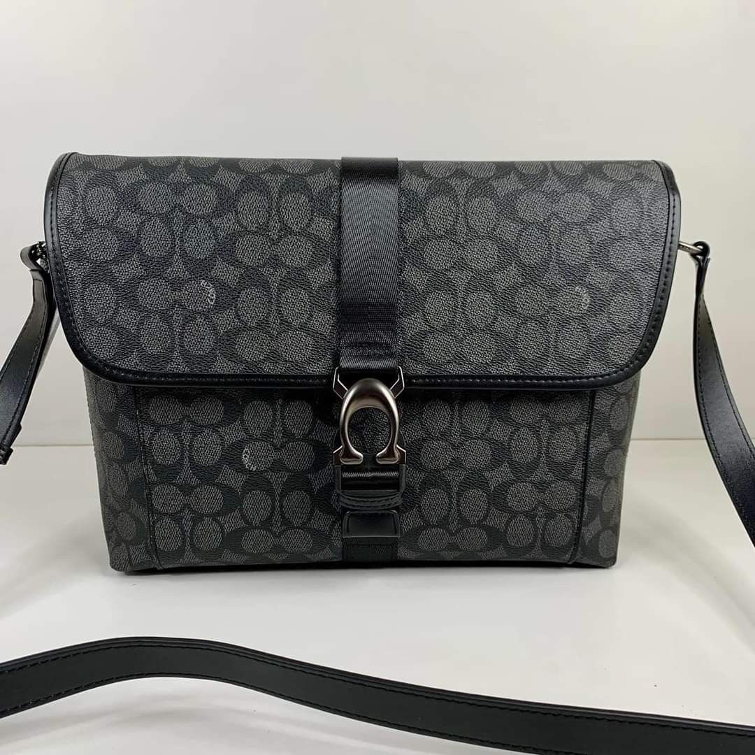 Coach messenger bag sale hotsell
