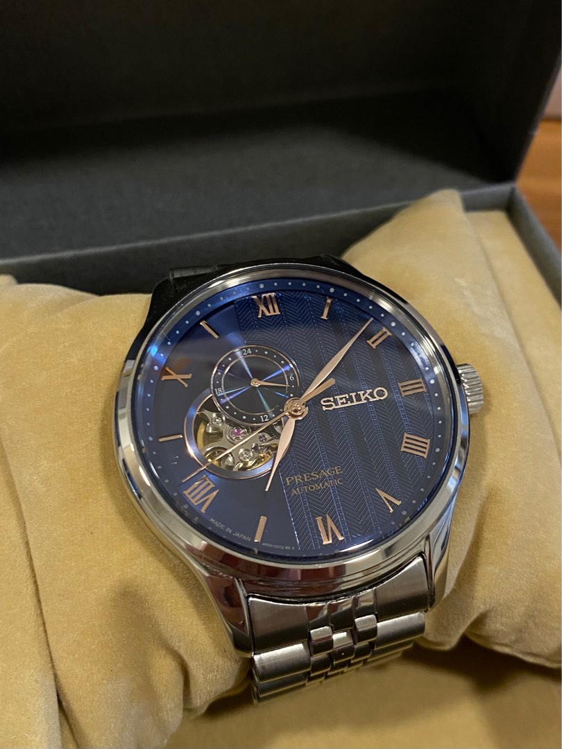 seiko presage sakura by night