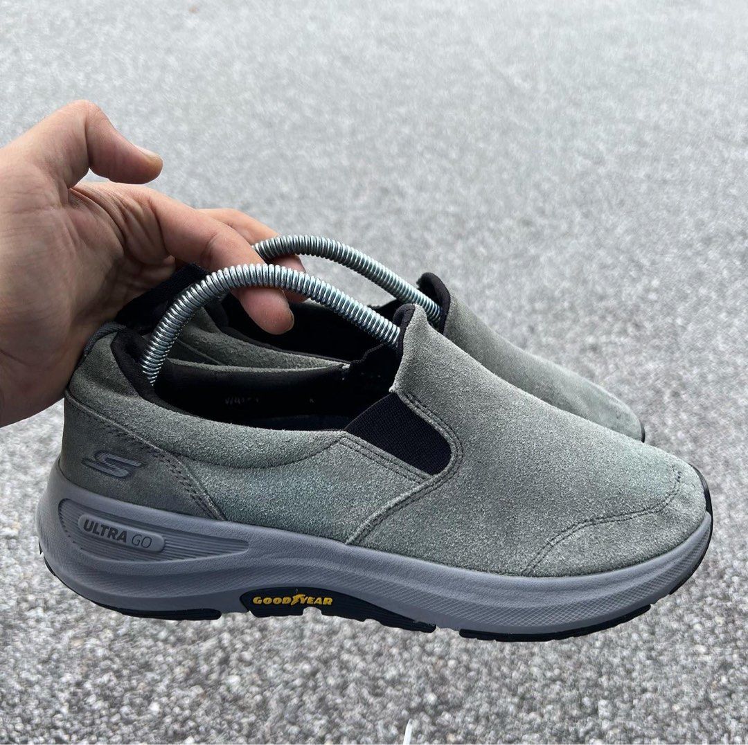 Skechers Go walk x Goodyear