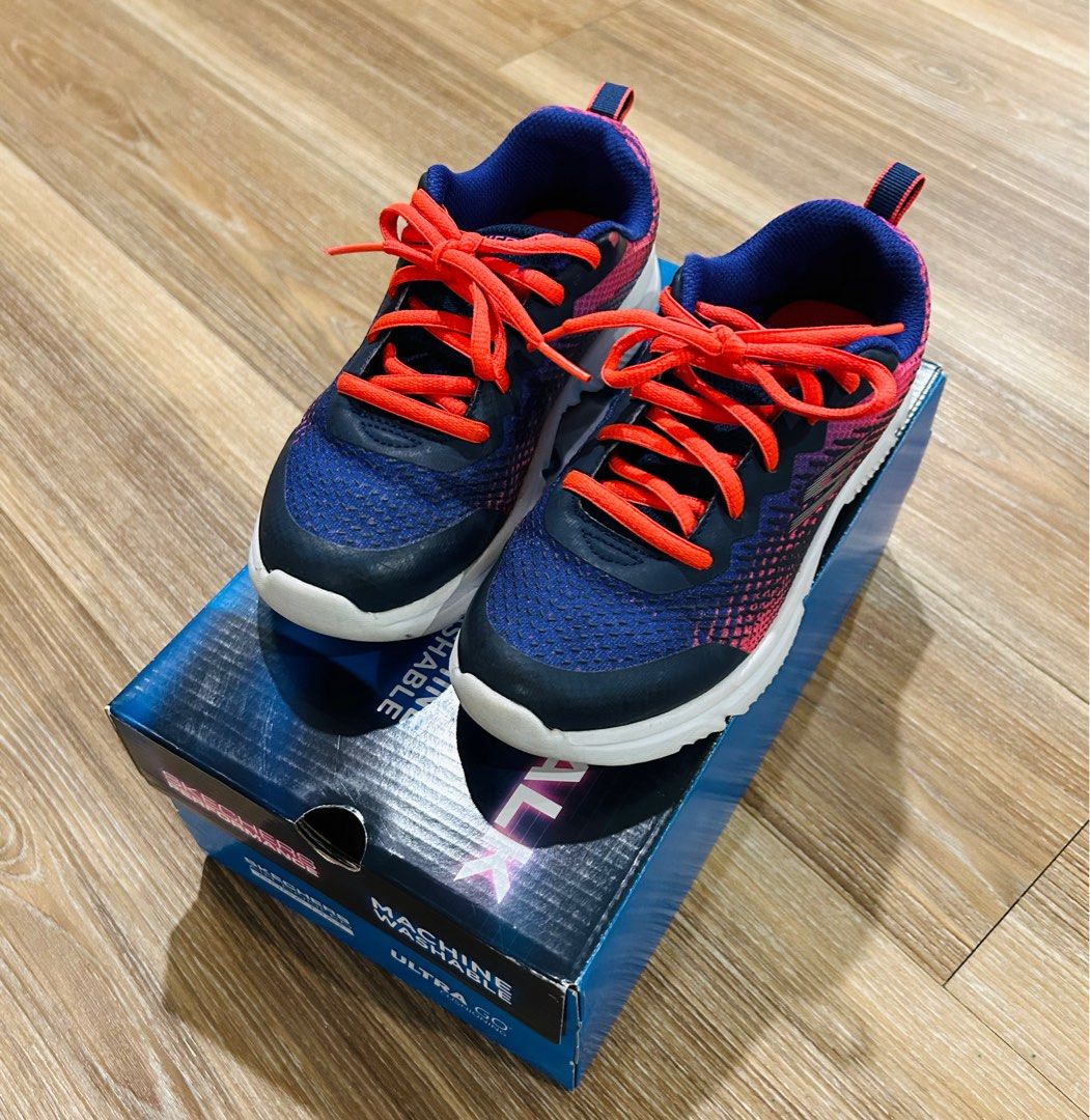 Skechers Kids Sneakers Shoes Boy or Girl Like New Size UK 1 US 2