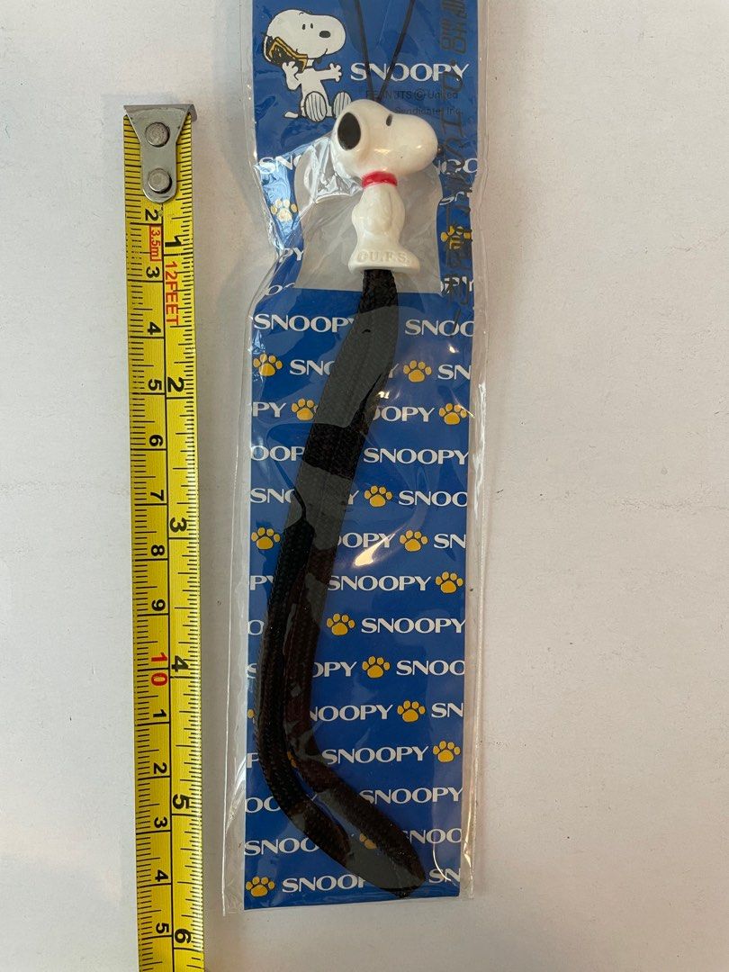 Snoopy Mobile Strap 手機繩, 手提電話, 電話及其他裝置配件, 其他電子周邊配件及產品- Carousell