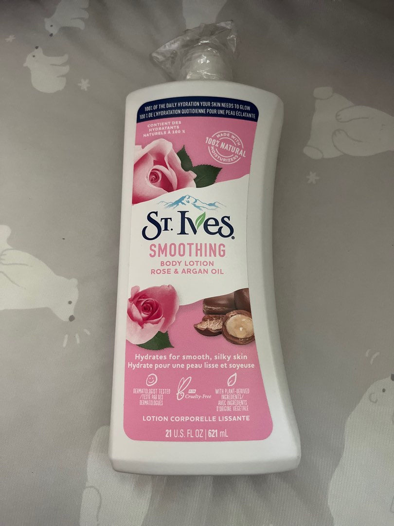 St Ives Lotion 621 ml, Beauty & Personal Care, Bath & Body, Body Care