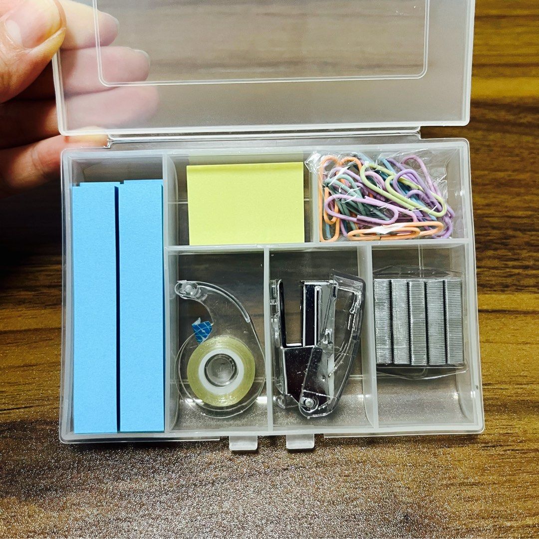 Stationary set / Stabler / Scotch Tape / Post Its / Paper Clips
