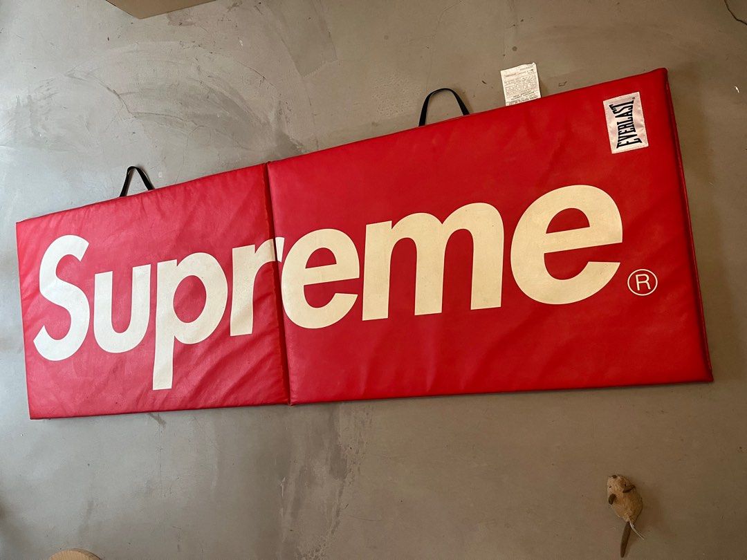 Supreme deals exercise mat