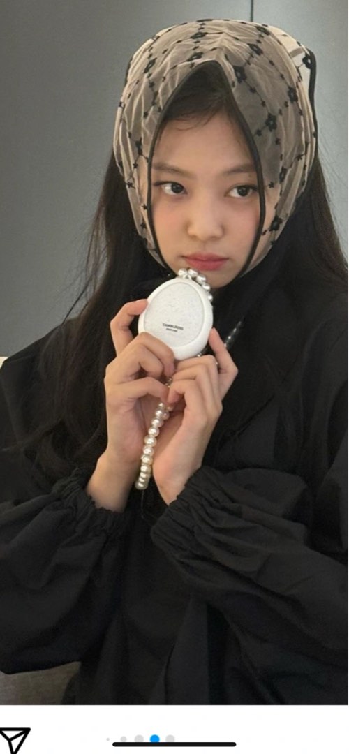 Tamburins x Jennie Egg Perfume with Pearl Chain, Beauty & Personal Care