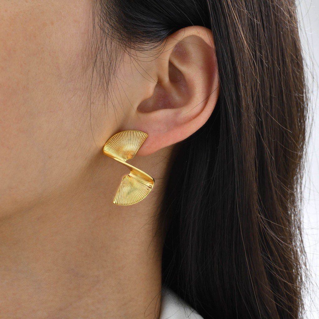 Gold sales spiral earrings