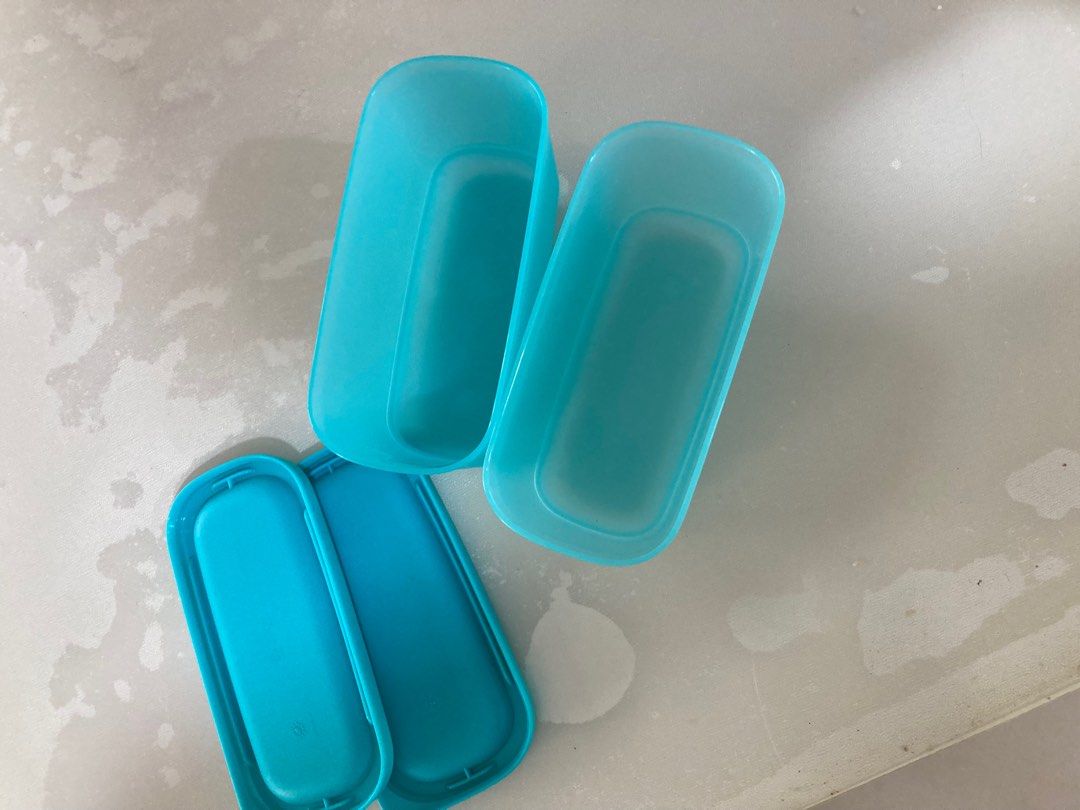 Tupperware Container (Category: Food Organisation & Storage) located in Singapore. Submitted by gomamatcha (Listing ID 1268032608, Image 2). Description: 250ml Tupperware container Nice Aqua color Free tracked mail for $10 Or Self collect 237 Toa Payoh Lor 1 for $8.