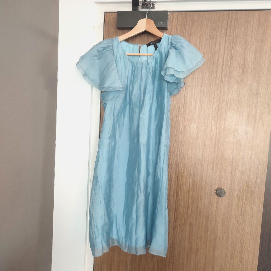 Bcbg flutter cheap sleeve dress