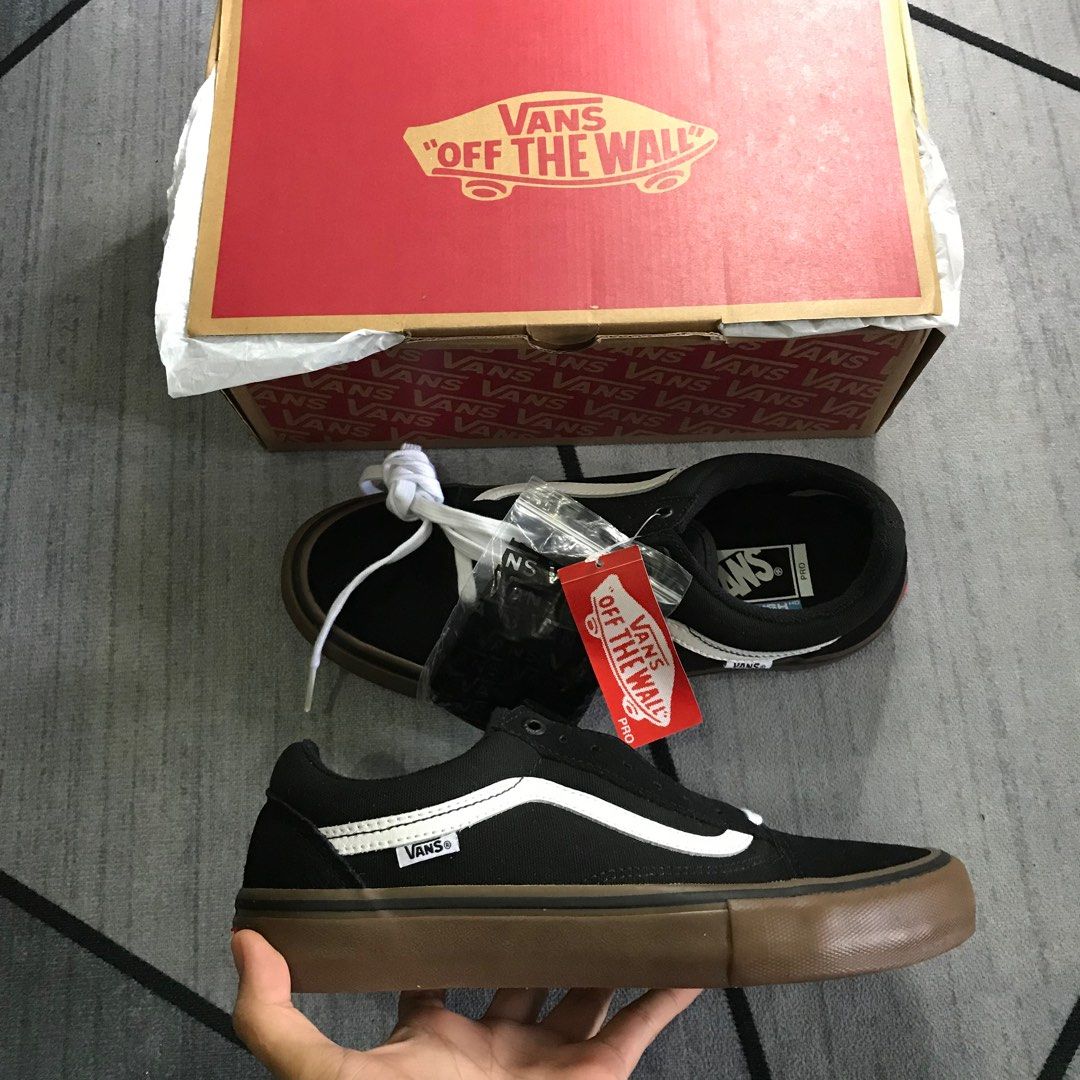 Old skool pro black gum new arrivals