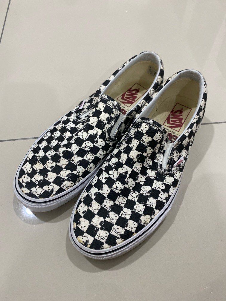 Snoopy vans checkered sales