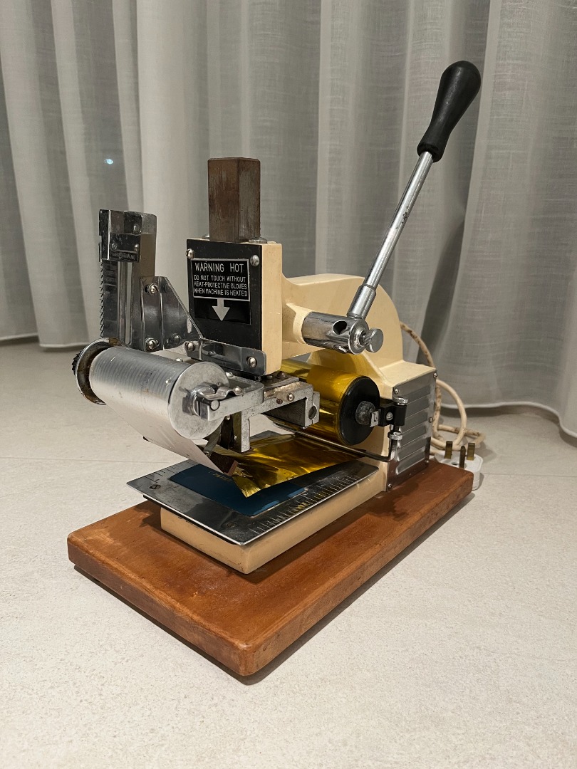 Vintage Embossing Machine with Letter Sets/Tools (HP800AC), Hobbies