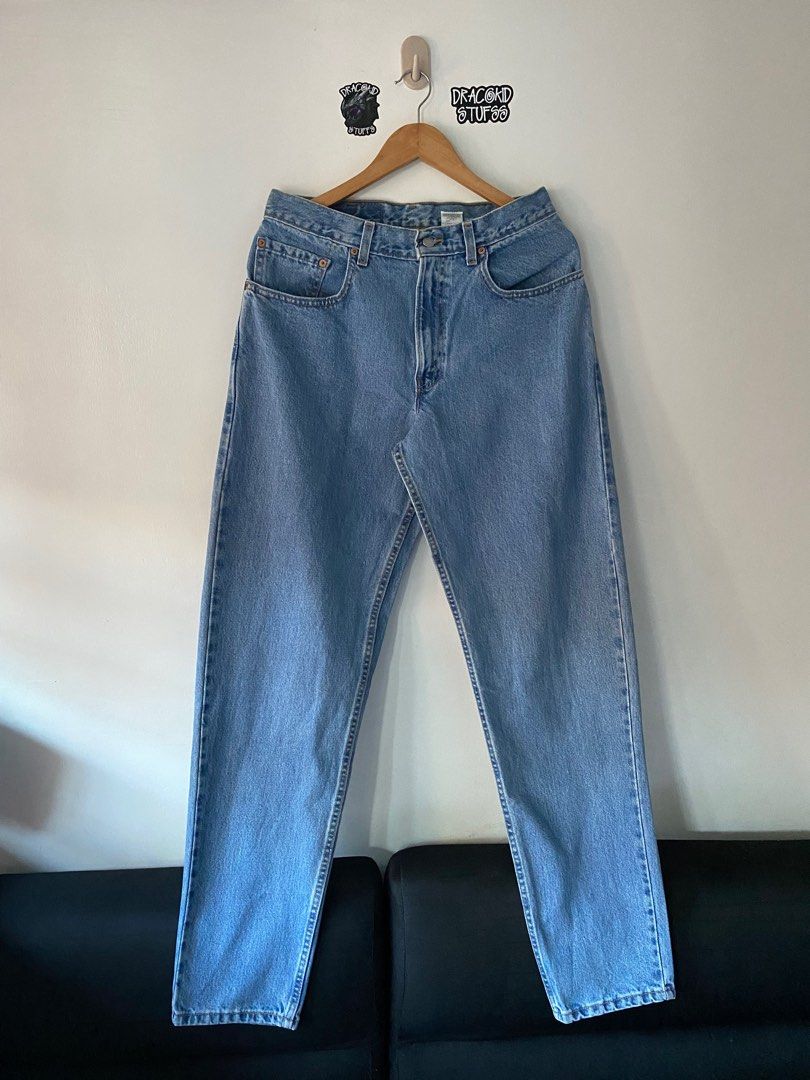 Vintage Levis 560 Loose Fit Tapered Leg Washed Denim Pants