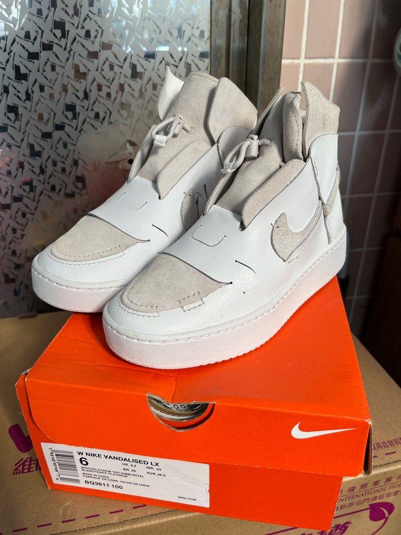W nike vandalised lx hotsell