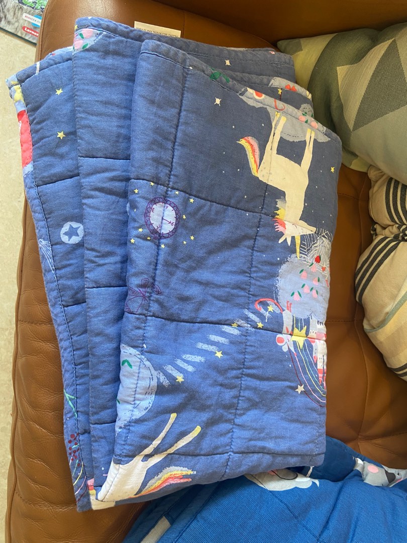 Weighted blankets for kids aged 38, Babies & Kids, Baby Nursery & Kids