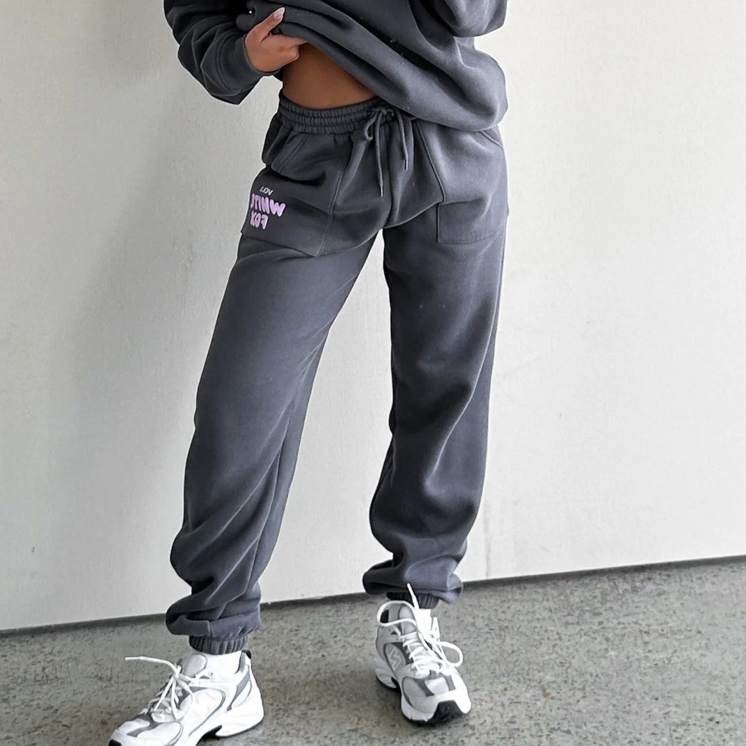 White fox joggers 2025