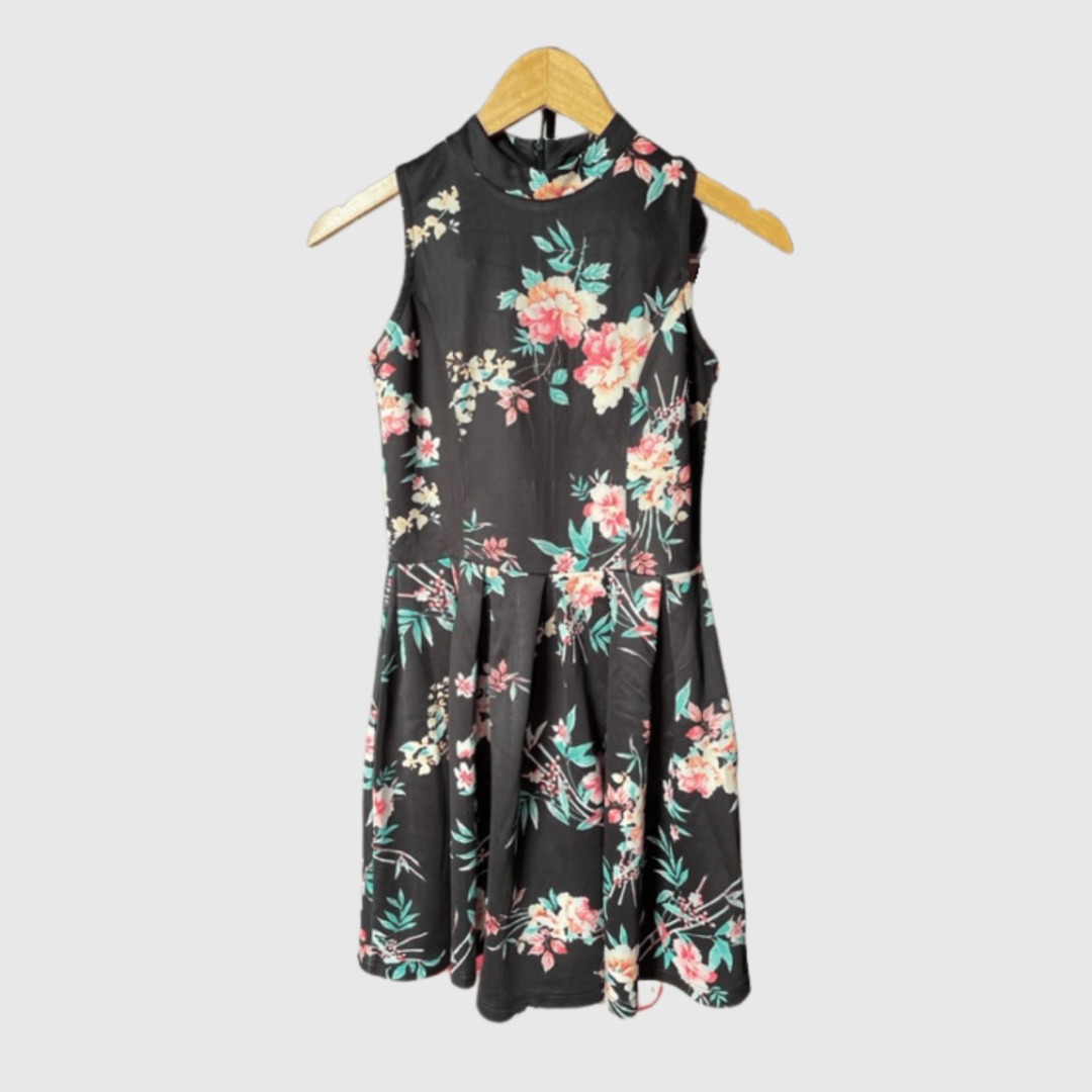 Robe Noire Courte Mossimo, Col Rond, Taille 2XL, Neuve Sans étiquettes