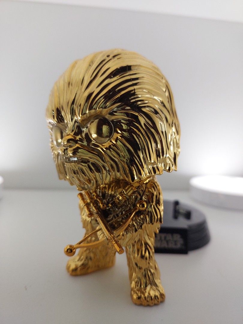 Gold chewbacca funko pop store