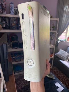 XBox 360 ( For Parts )