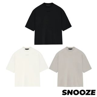 XXS-M|FEAR OF GOD ESSENTIALS FW23 SMALL LOGO JET BLACK/CLOUD DANCER/SILVER CLOUD TEE