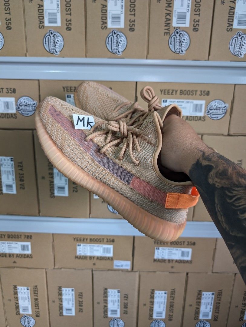 Yeezy best sale clay retailers