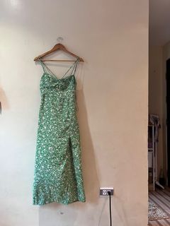 (Category: ) located in . Submitted by virtualcloset (Listing ID 1267971385, Image 1). Description: .