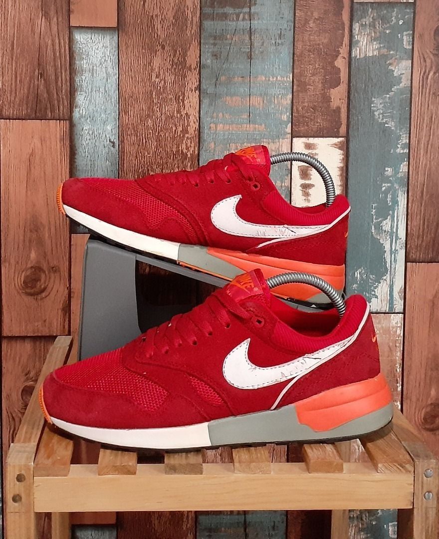 Nike air store odyssey red