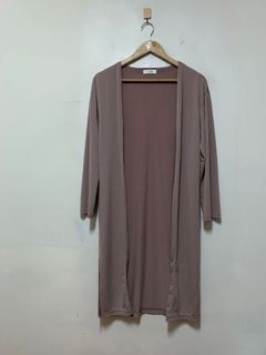 《憶起哇二手衣》正韓 S.F 開岔百搭長版外罩 手感涼滑