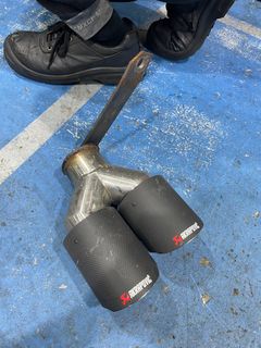 Akrapovic exhaust tip, Car Accessories, Accessories on Carousell