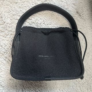 （分類：）位於 。 由 janetwong224 提交（商品編號 1268221284，圖片 1）。簡介： 。